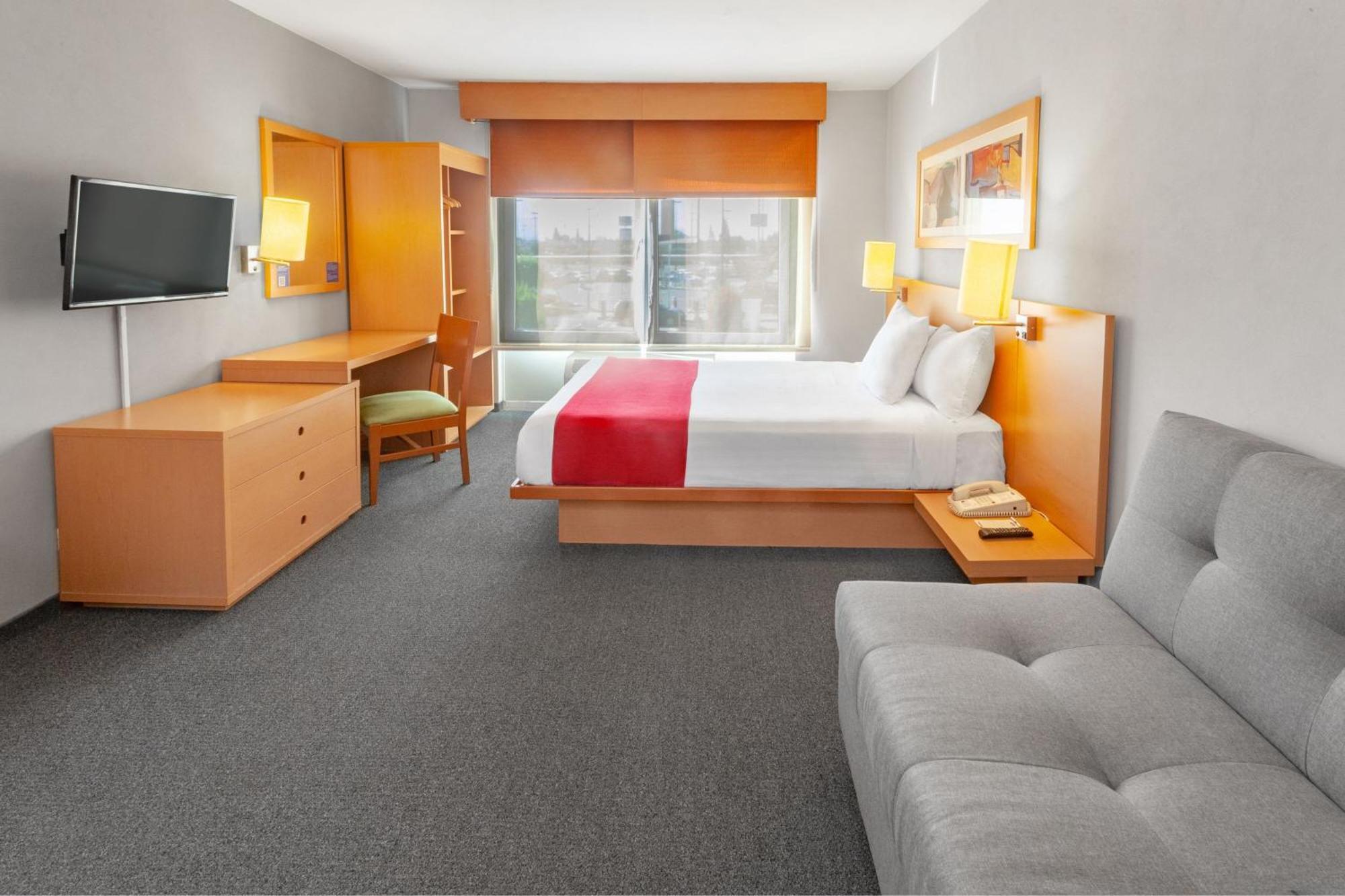 City Express By Marriott Celaya Parque Dış mekan fotoğraf